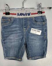 Short Levis 