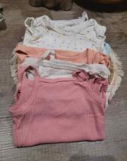 LOT 6 BODIES BRETELLES 12MOIS