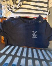 Teeshirt 18M bleu motif poire 