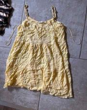 Robe jaune 