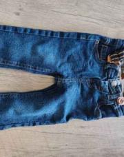 Jeans à bretelle 9 mois 