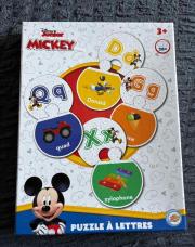 Puzzle à lettre mickey neuf