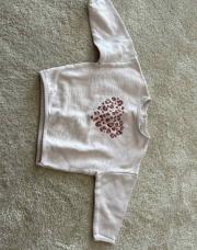 Pull Kiabi rose 18mois avec cœur tigré