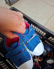 Baskets pointure 24