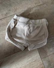 Short éponge beige 