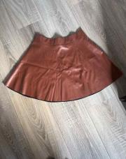 Jupe simili cuir brun SHEIN petite M NEUVE 
