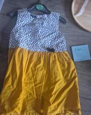 ROBE MOUTARDE ET A POIS 2 ANS