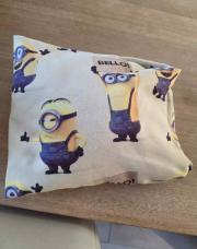Coussin minion