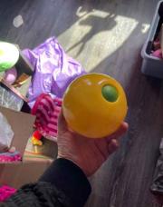 Balle sensorielle jaune 