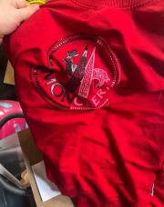 Pull rouge monclerc 