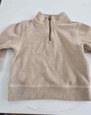 Pull beige avec fermeture 