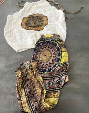 Ensemble hyper léger 4ans sarouel 