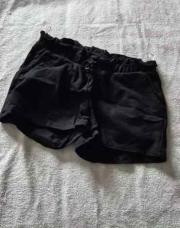 9 ans short noir C&A 