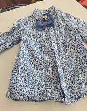 Chemise bleue imprimée noeud papillon 