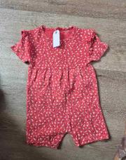 Combi rouge kiabi 36M