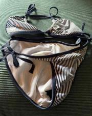 Bikini roxy 8-9 ans 