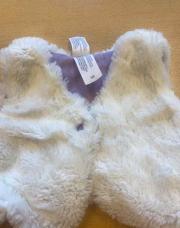 Gilet fourrure blanc C&A 68 cm