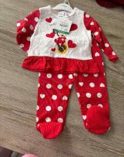 ensemble Minnie neuf taille 3-6 mois 