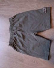 Short kaki C&A pas mis, 18 mois