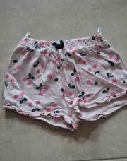 Short cerise-86-C&A