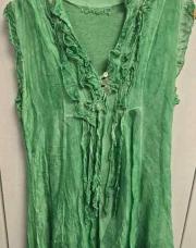 Blouse verte courte manche voile satiné doublé (taille 44-46)