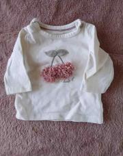 Blouse blanche avec cerise 0M