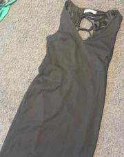Robe noir lacet dos 