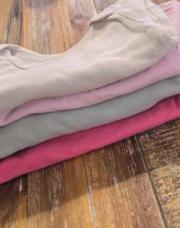 Lot de 4 bodys 12-18 longues manches 