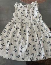 Robe grises papillons 