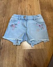 Short jeans C&A 2 ans 