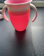 Gobelet anti goutte rose 