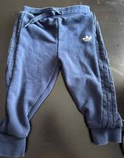 Jogging bleu marine adidas 24 mois