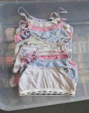 Lot 9 Brassière 134 - 140 cm Marque Zeeman