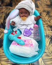 Baignoire baby born + poupée et accessoire son et lumière 