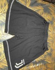 Short Juventus taille 10 ans 