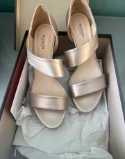 C: Chaussures NeroGiardini