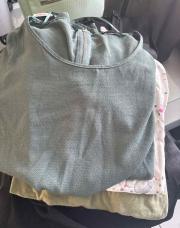 C: Haut vert Only