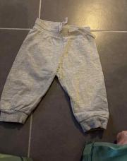 Pantalon gris training 74cm 