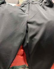 C: Pantalon VeroModa