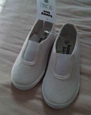 Baby Gym chaussures blanches