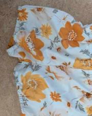 short fleurs jaunes 
