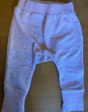 pantalon de jogging type sarouel pour bébé de la marque Bady en taille 3-6 mois.