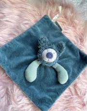 Doudou bleu 