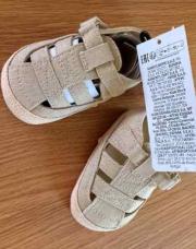 Chaussure 9m kiabi 