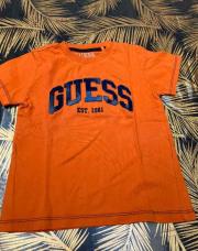 T shirt Guess taille 4 ans orange 