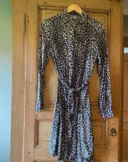  robe-chemise à imprimé léopard Lindex XS
