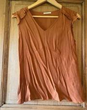 top fluide couleur rouille Rue Mazarine S