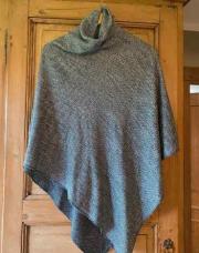 poncho à col roulé TU