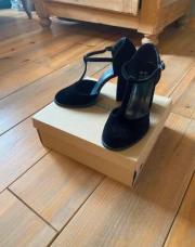 salomés à talons hauts de la marque Even & Odd 38