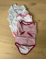 4 bodies « fille » multimarques 3 mois